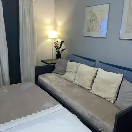 In The Center, 2 Mins From The * لوتراكي