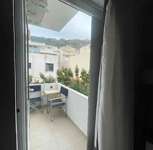 In The Center, 2 Mins From The شقة لوتراكي